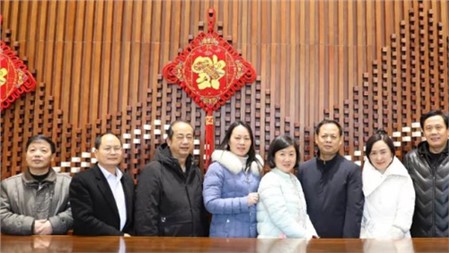岳陽郡華學(xué)?！狸柺忻褶k教育的一張新名片?