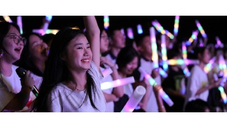 “夏”一站，青春不說再見！